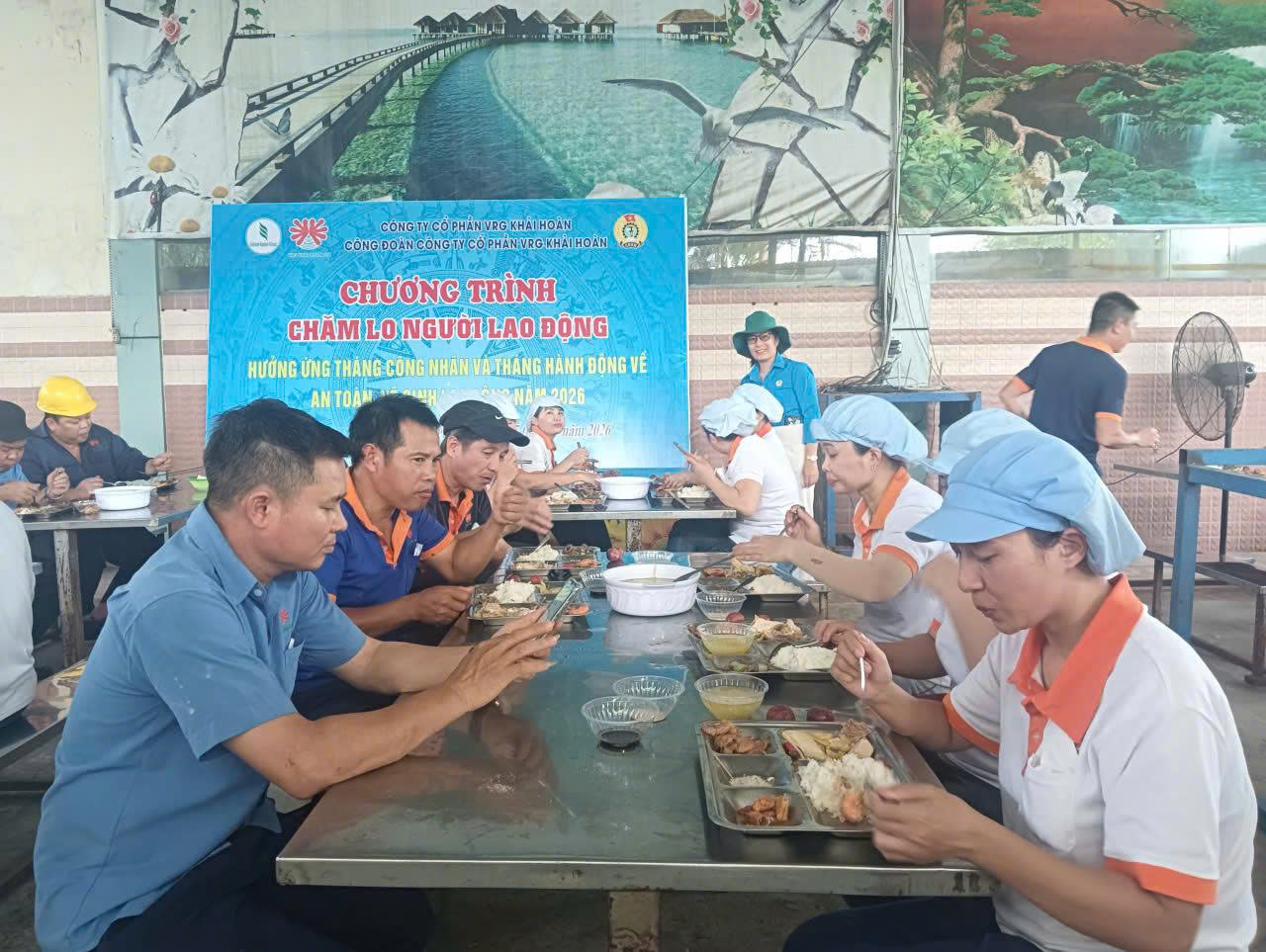 CÔNG ĐOÀN CÔNG TY CỔ PHẦN VRG KHẢI HOÀN TỔ CHỨC CHƯƠNG TRÌNH CHĂM LO NGƯỜI LAO ĐỘNG HƯỞNG ỨNG THÁNG CÔNG NHÂN NĂM 2026